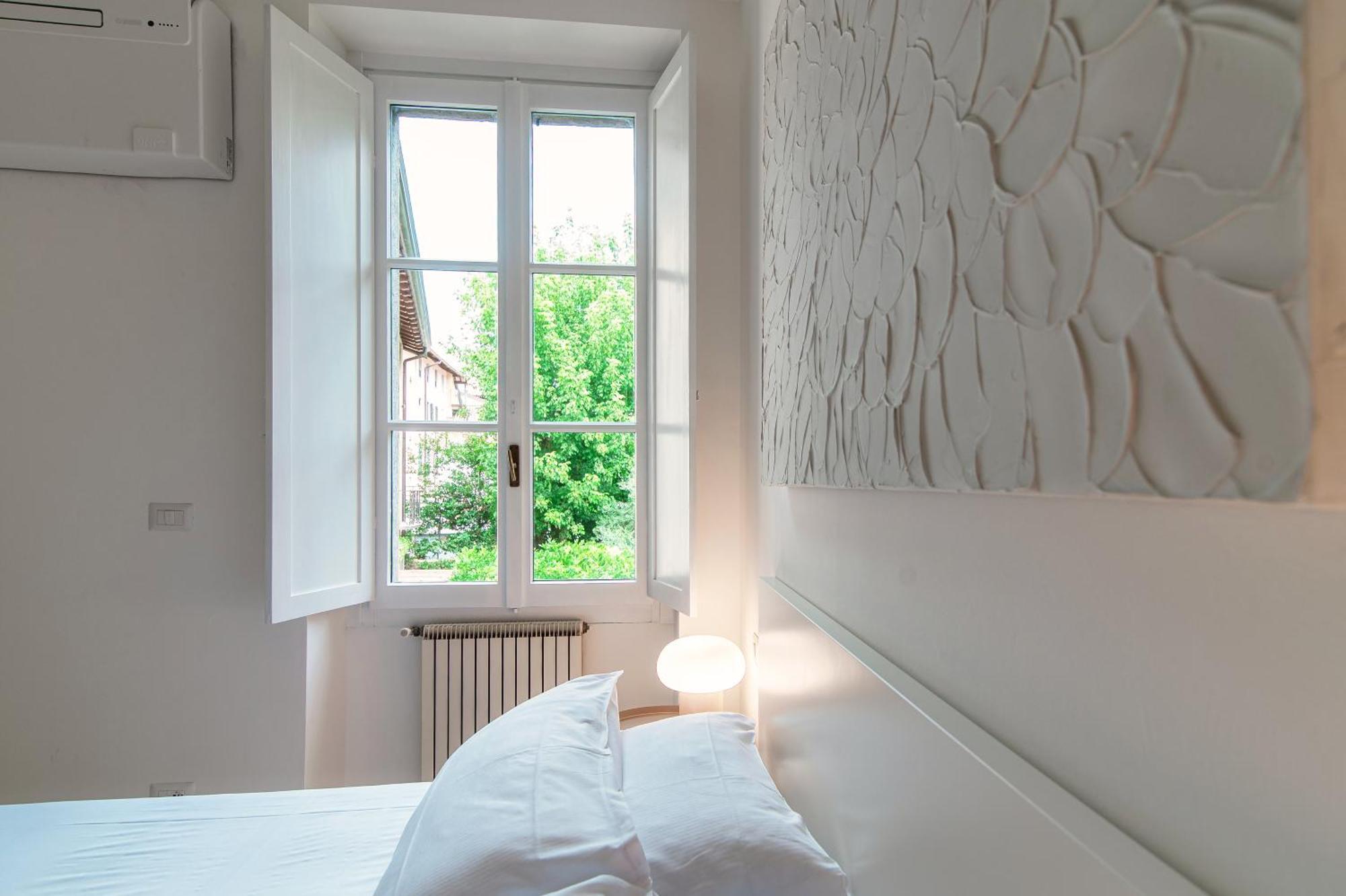 Giuliny Lovely Flat - The House Of Travelers Como Exterior foto